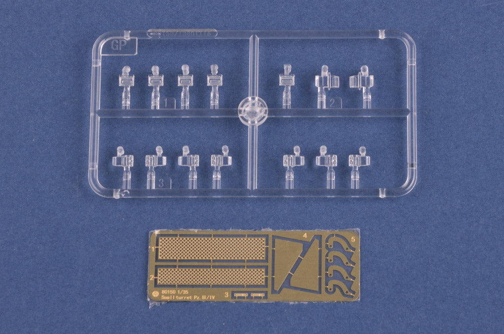 Hobby Boss 1/35 Pz.Kpfw 3/4 auf Einheitsfahrgestell Scale Model Hobby Boss