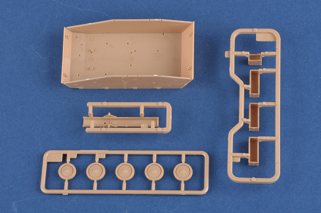 Hobby Boss 1/35 Romanian TACAM T-60 Scale Model Hobby Boss