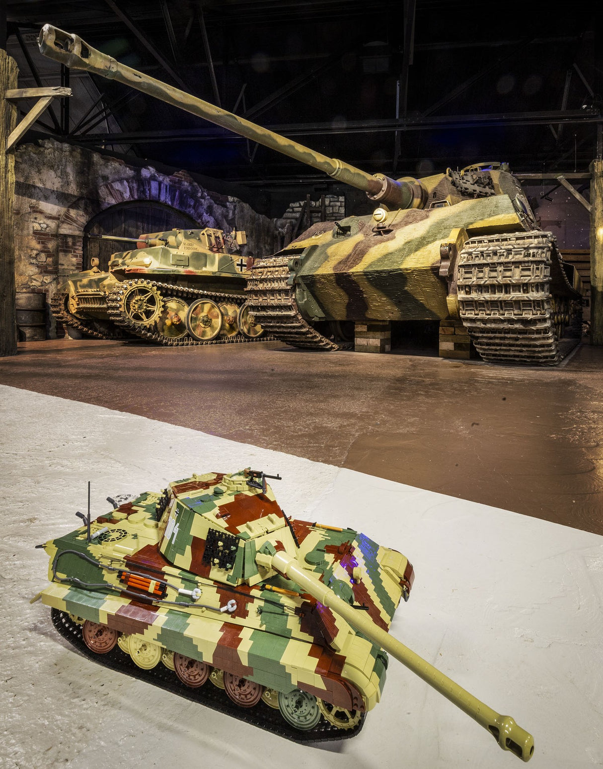 Cobi 1/12 Scale Tiger II Konigstiger Brick Model Kit Cobi