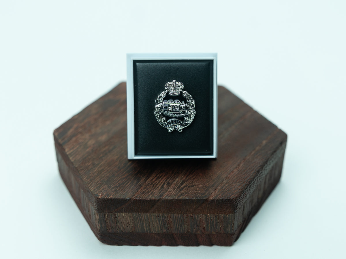 Regimental Pin Badges Pin Badge R and M Duchemins Royal Tank Regiment