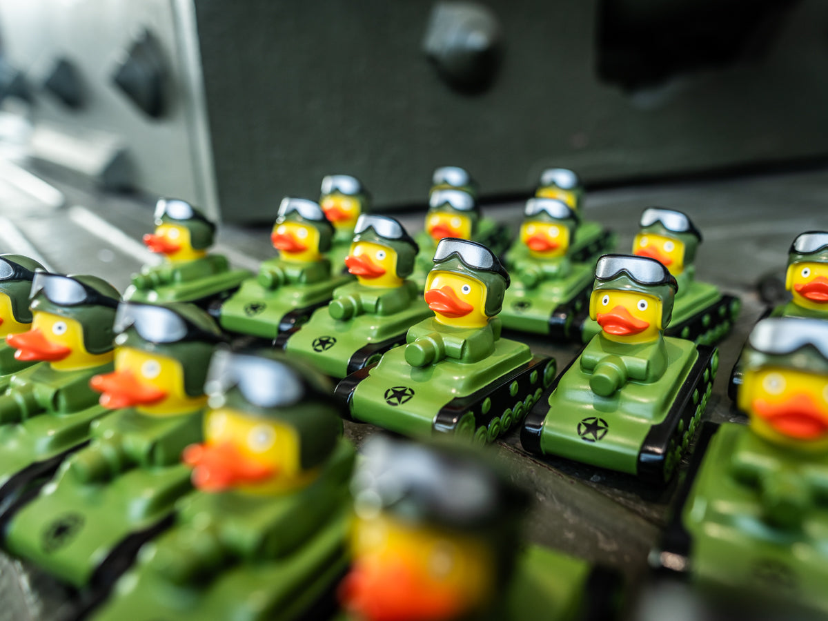 Exclusive Tank Commander Rubber Duck Homeware Yarto