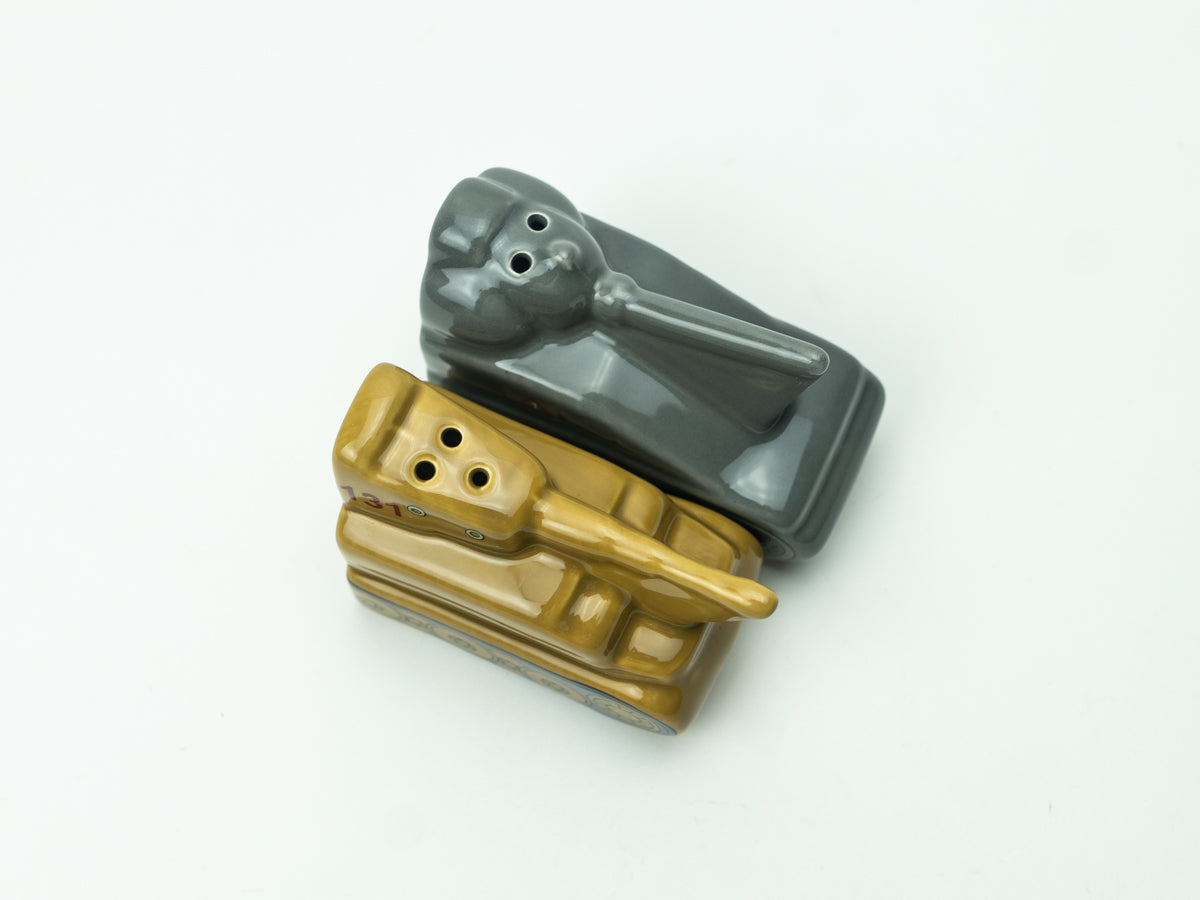 Tiger 131 and Sherman Tank Salt & Pepper Shakers Homeware Yarto