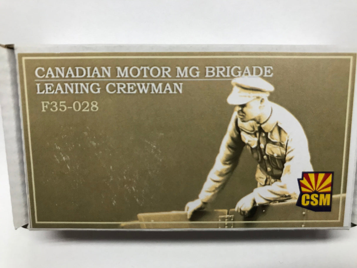 CSM 1/35 Scale Figures Scale Model CSM Canadian MG Brigade Leaning Crewman