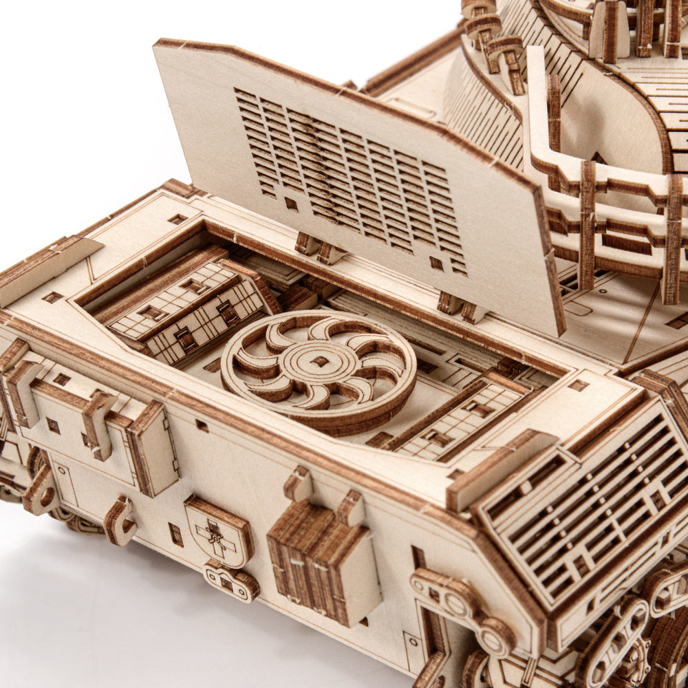 Little Story: World of Tanks Wooden Model Leopard 1 Scale Model Nice Idea