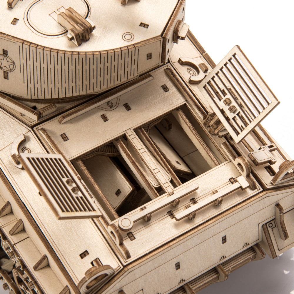 Little Story: World of Tanks Wooden Model M4A38 Sherman Scale Model Nice Idea