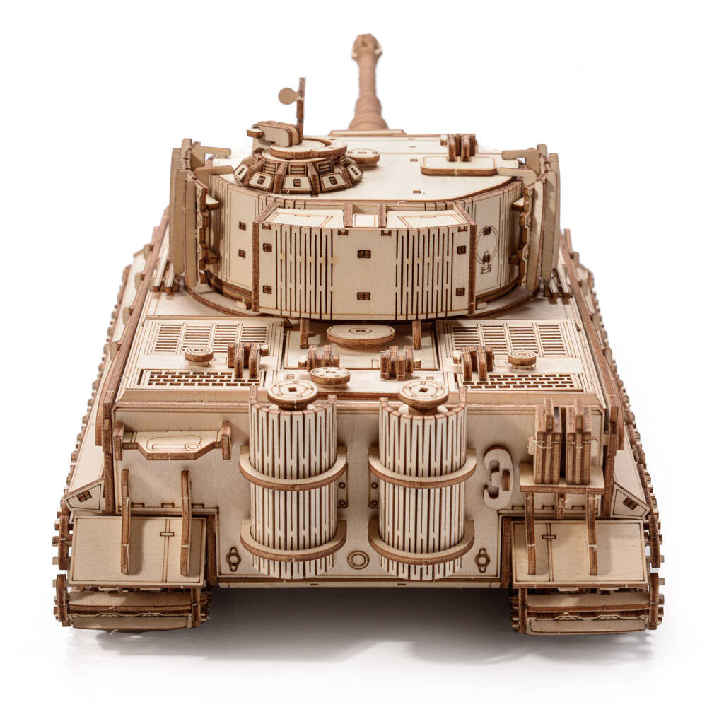 Little Story: World of Tanks Wooden Model Tiger M1 Scale Model Nice Idea