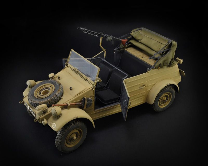 Italeri 1/9 Scale Kdf.1 Type 82 Kubelwagen Scale Model Italeri