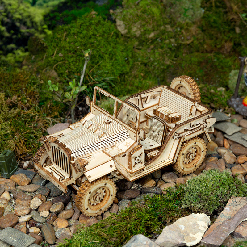 Army Field Car Wooded Puzzle