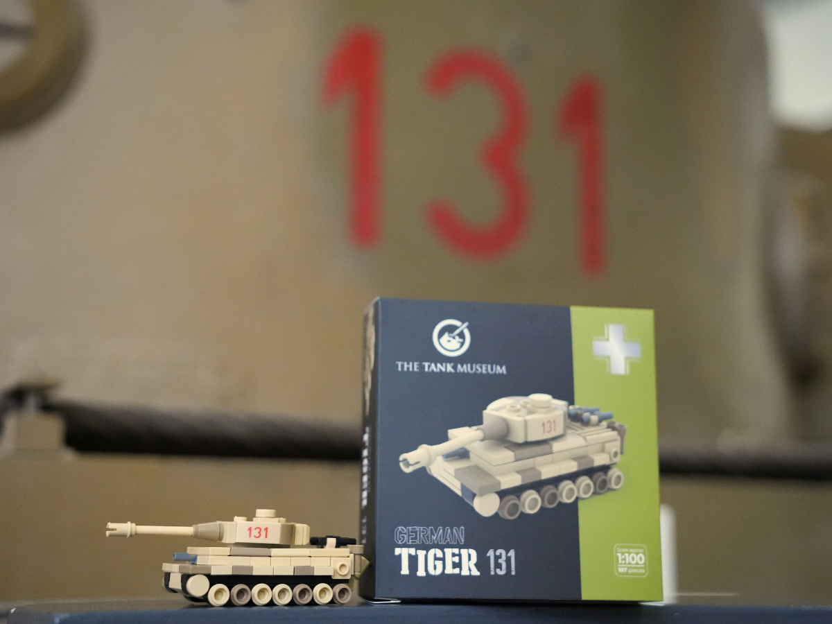 Brickskreig Tiger 131 Exclusive Brick Model Kit BricksKrieg