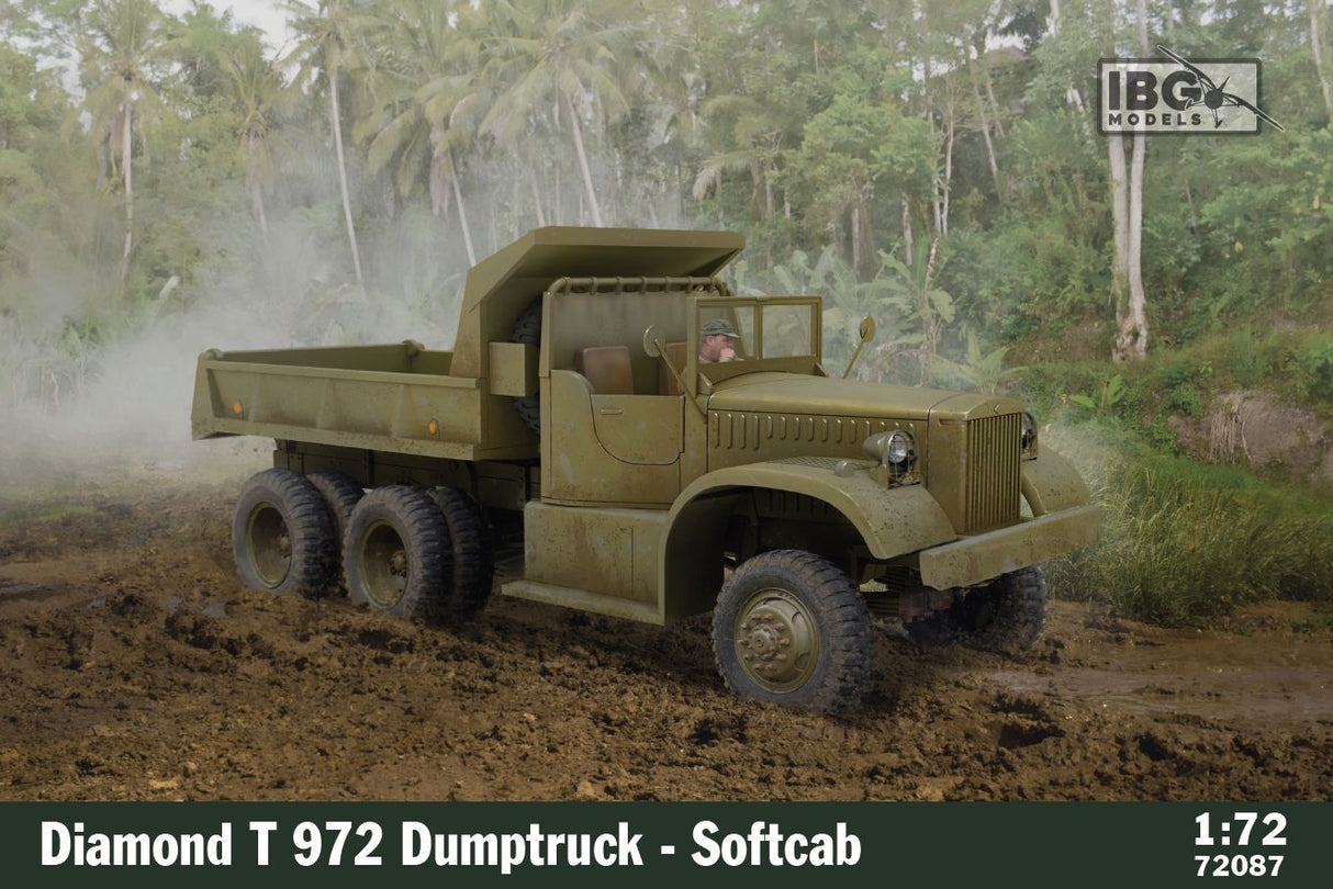 IBG 1/72 Diamond T972 Dump truck Softcab