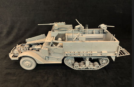 Andy’s Hobby Headquarters 1/16 US Army M3/M3A1 Halftrack Scale Model Takom
