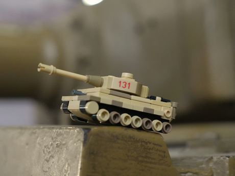 Brickskreig Tiger 131 Exclusive Brick Model Kit BricksKrieg