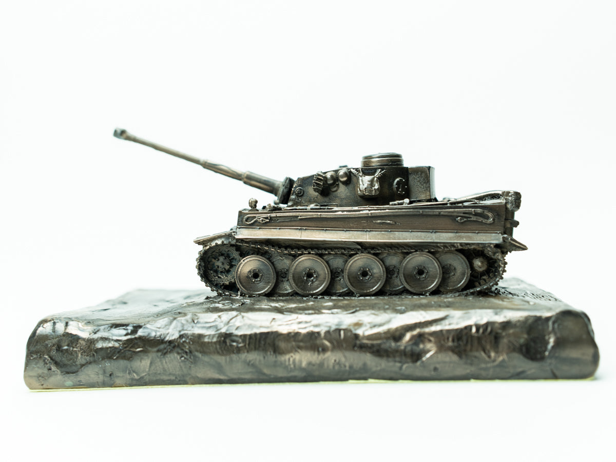Tiger I Tank Military Figurine Cold Cast Bronze Statue Sculpture Pre-Built Model [variant_option4]