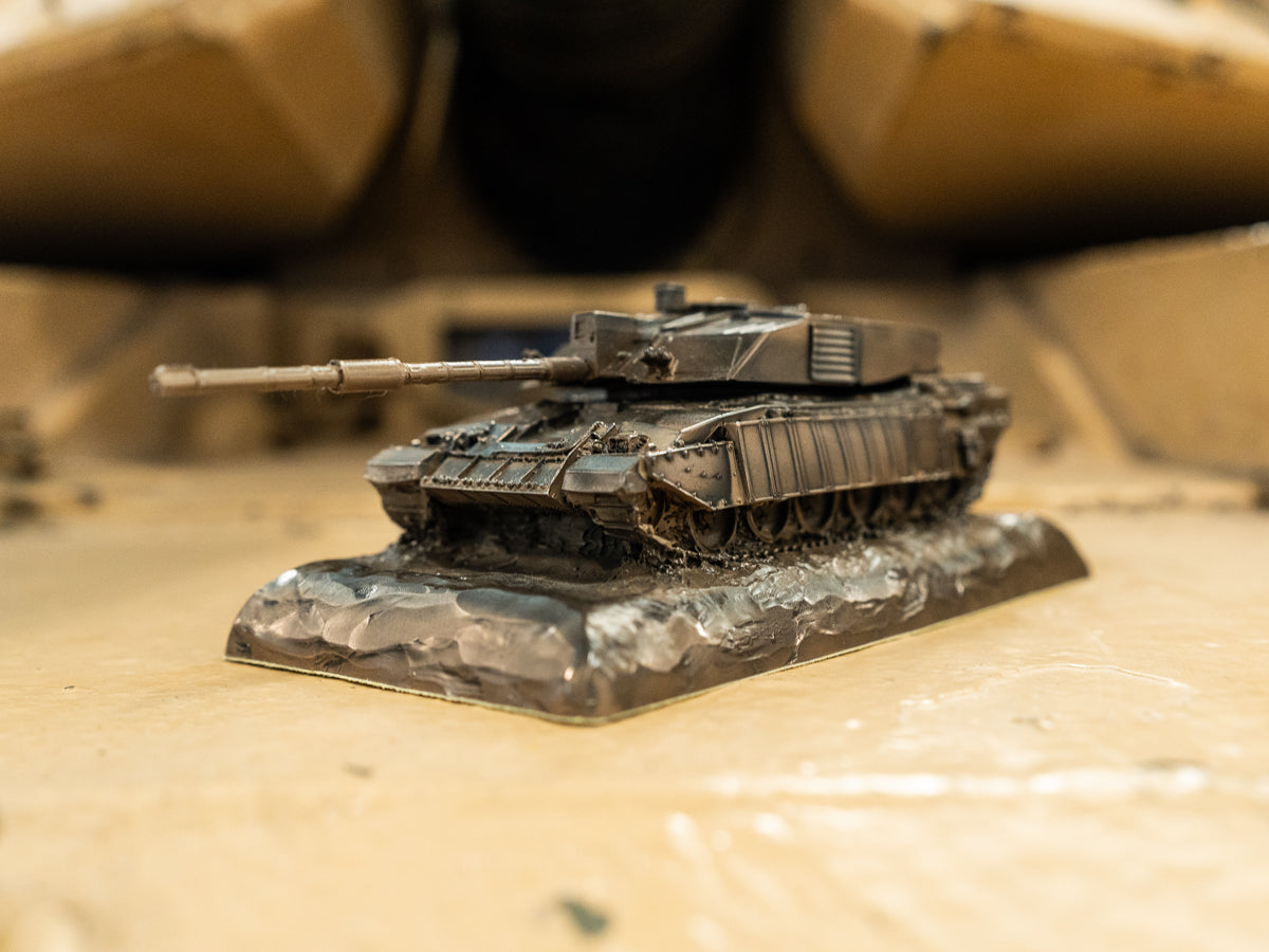 Challenger 2 Main Battle Tank Military Figurine Cold Cast Bronze Statue Sculpture Pre-Built Model [variant_option4]