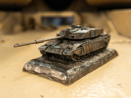 Challenger 2 Main Battle Tank Military Figurine Cold Cast Bronze Statue Sculpture Pre-Built Model [variant_option4]