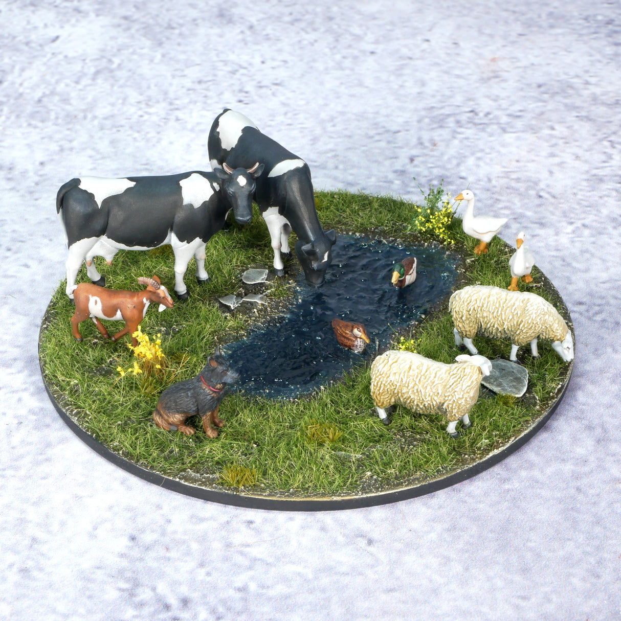 The Table Top Workshop 1/72 Farm Animals Scale Model [variant_option4]