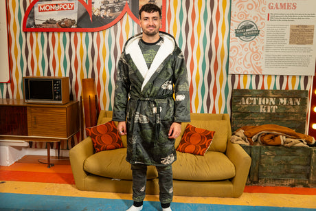 Tank Outline Fleece Dressing Gown