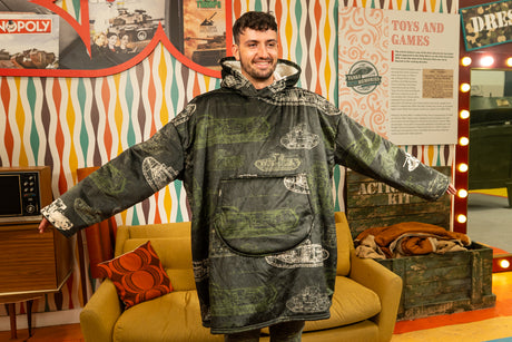Tank Outline Oversized Hoodie