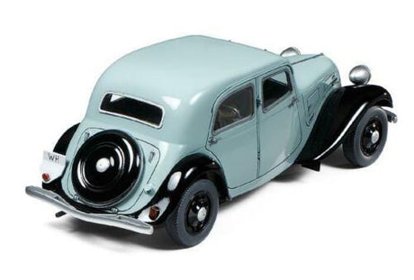Tamiya 1/35 Citroen Traction 11CV Staff Car Scale Model [variant_option4]