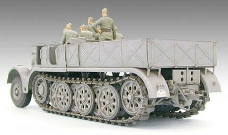 Tamiya 1/35 Schwerer Zugkraftwagen 18t (Sd.Kfz.9) "FAMO" Scale Model [variant_option4]