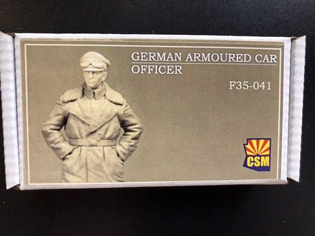 CSM 1/35 Scale Figures. Scale Model German armoured car officer [variant_option4]