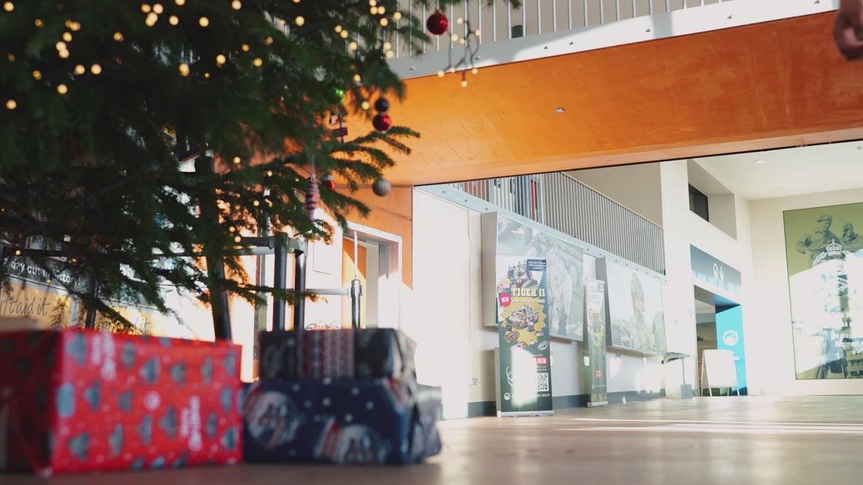 Tiger 131 Tank Slippers