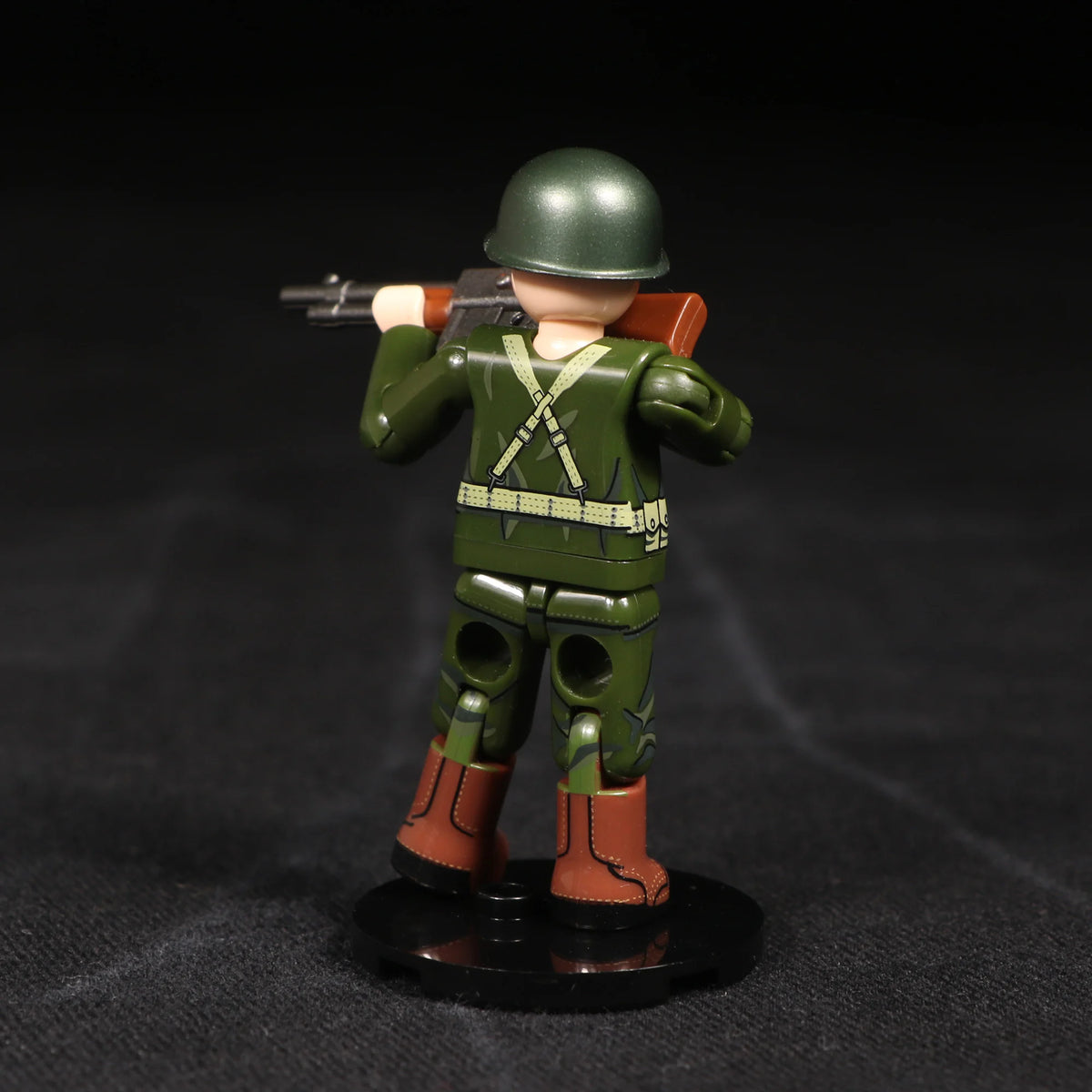 Build Army 1:33 WWII US Infantry Minifigure