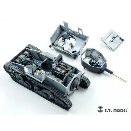 E.T Model 1/35 Carro Armato L6/40 Italian Light Tank CHECK Kits ET Model